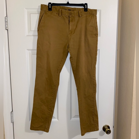 Old Navy Ultimate Slim Khaki Pants - Picture 1 of 3